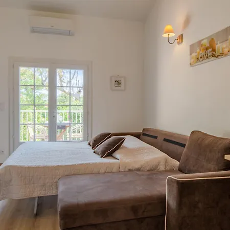 Panorama-1 By Interhome * Les Issambres