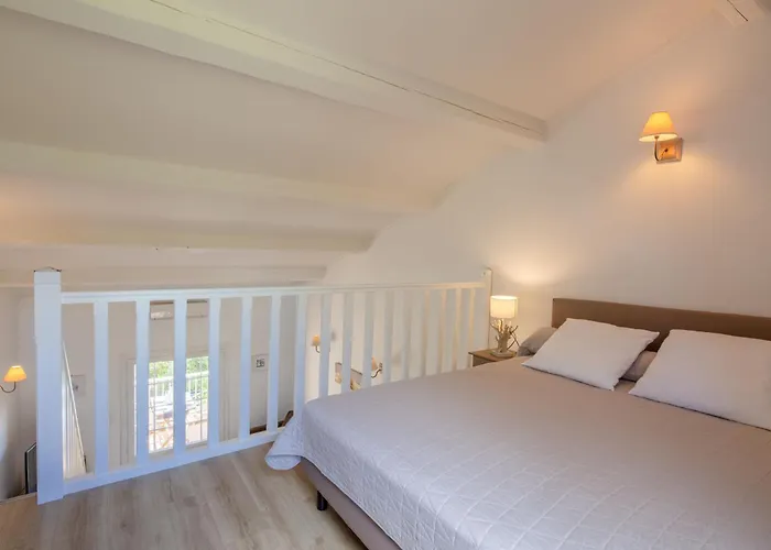 Panorama-1 By Interhome 아파트 *