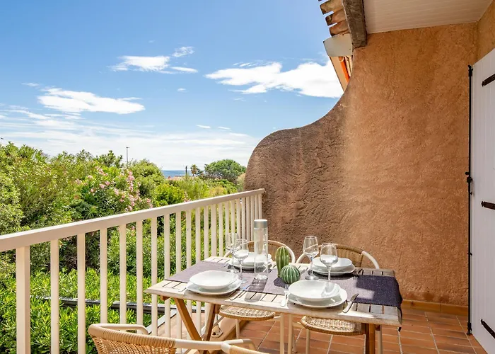 Panorama-1 By Interhome 레지상브르