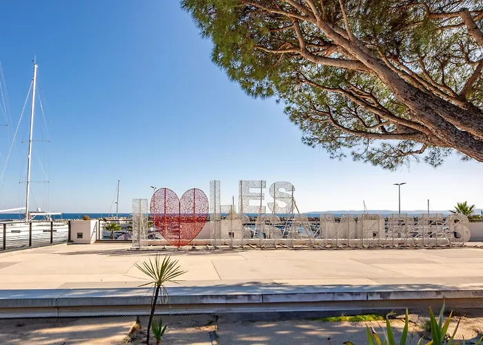 Panorama-1 By Interhome 레지상브르